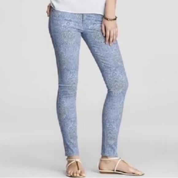 Paige 31 Verdugo Ultra Skinny Light Blue Paisley Print Low Rise Jegging Jeans - Picture 1 of 15